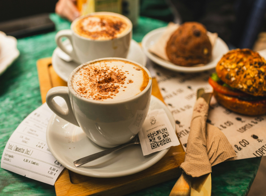 Vietnam Coffee Chain Consumption Insights from Receipt Data